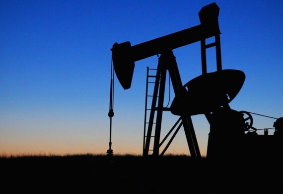 Le Energie Non Rinnovabili: Sfide e Impatti sul Futuro del Pianeta